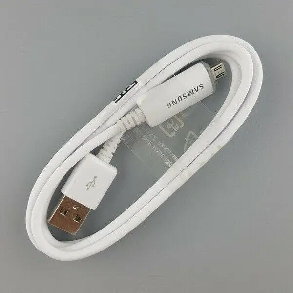 Фото Оригинальное автомобильное зарядное устройство Samsung со светодиодной подсветкой Оригинальное автомобильное зарядное устройство Samsung со светодиодной подсветкой