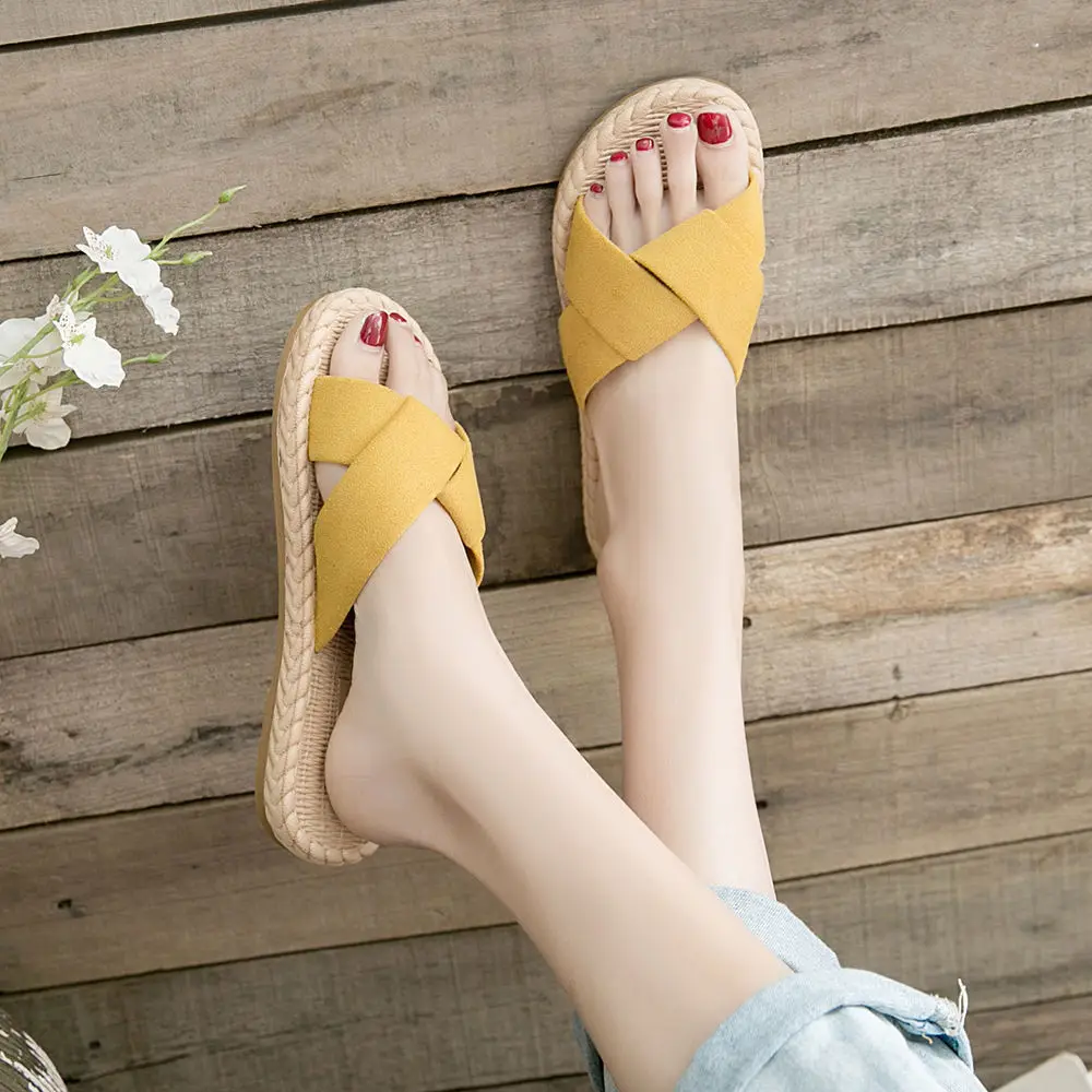 

Summer New Style Outer Wear Sandals Fashion Flip-Flop Women Flat Beach Slippers Roman Sandals And Slippers