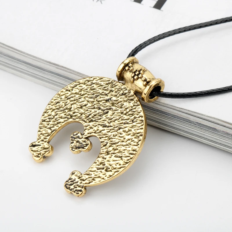 Tricorn Lunula Protective Amulet Necklace Hip Hop Chain Jewelry Crescent Viking Jewelry For Men Women images - 6