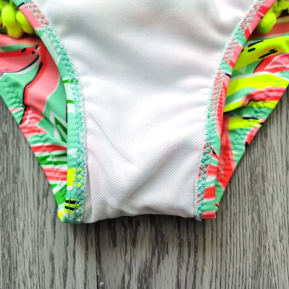

One Shoulder Girl Swimsuit Kids Pom Pom Girl Bikini Set 5-12 Years Two Piece Children's Swimwear Falbala Girls Bathing Suit 2021