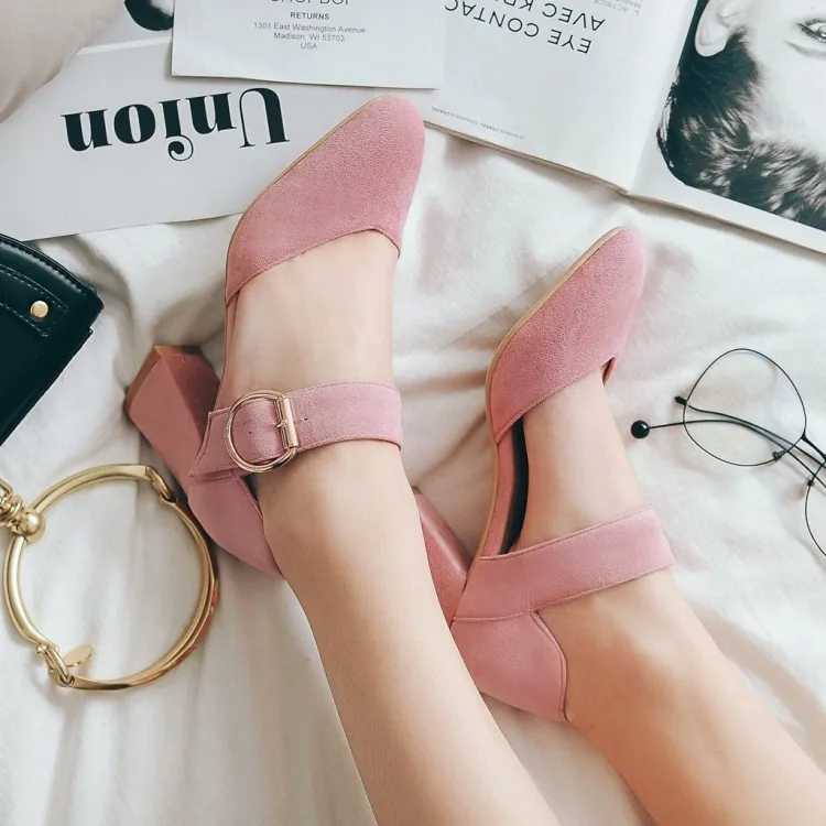 

Women's Shoes