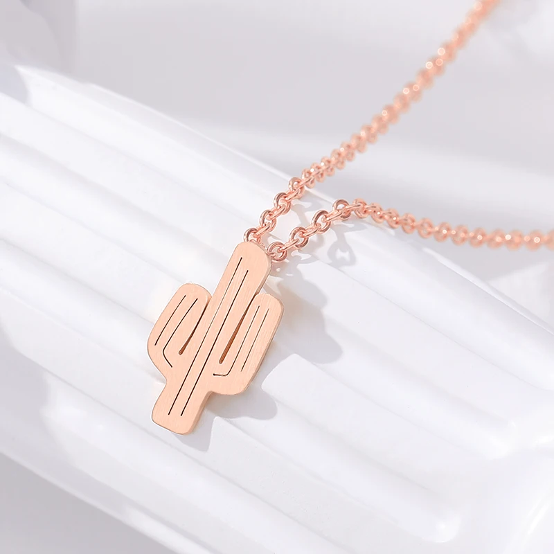 

Stainless Steel Necklace For Girl Hollow Cactus Choker Chain Neck Pendants Women Gold Color Necklaces Engagement Jewelry Gift