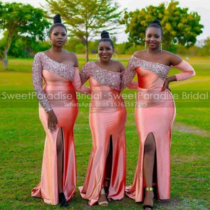 

Sparkly Sequined Trumpet Bridesmaid Dresses With Long Sleeves Off Shoulder Mermaid Side Split Prom Dress Wedding Party Gown