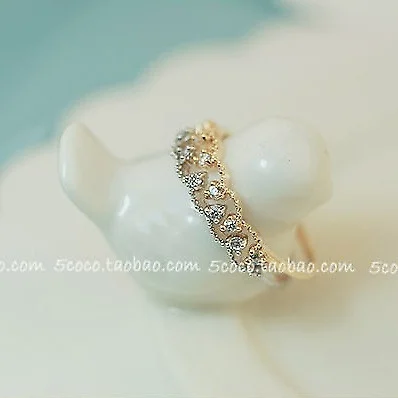 Три цвета Женское кольцо принцессы с цирконием и короной три размера