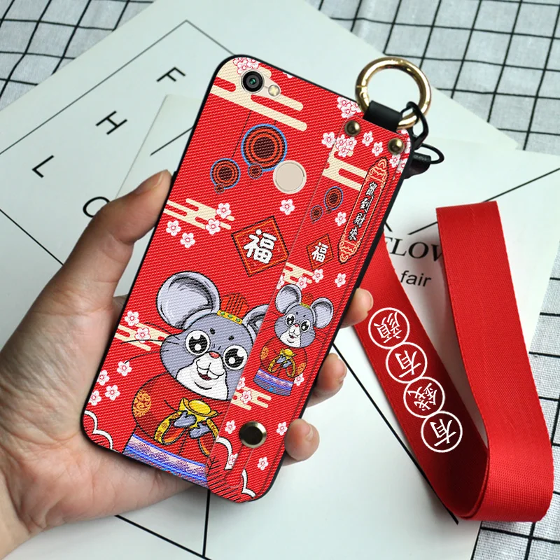 Фото Милый праздничный чехол с рисунком мыши для Xiaomi Redmi Note 3 4 4X 5A Prime 5 Plus 6 Pro 6A Милый праздничный чехол с рисунком мыши для Xiaomi Redmi Note 3 4 4X 5A Prime 5 Plus 6 Pro 6A