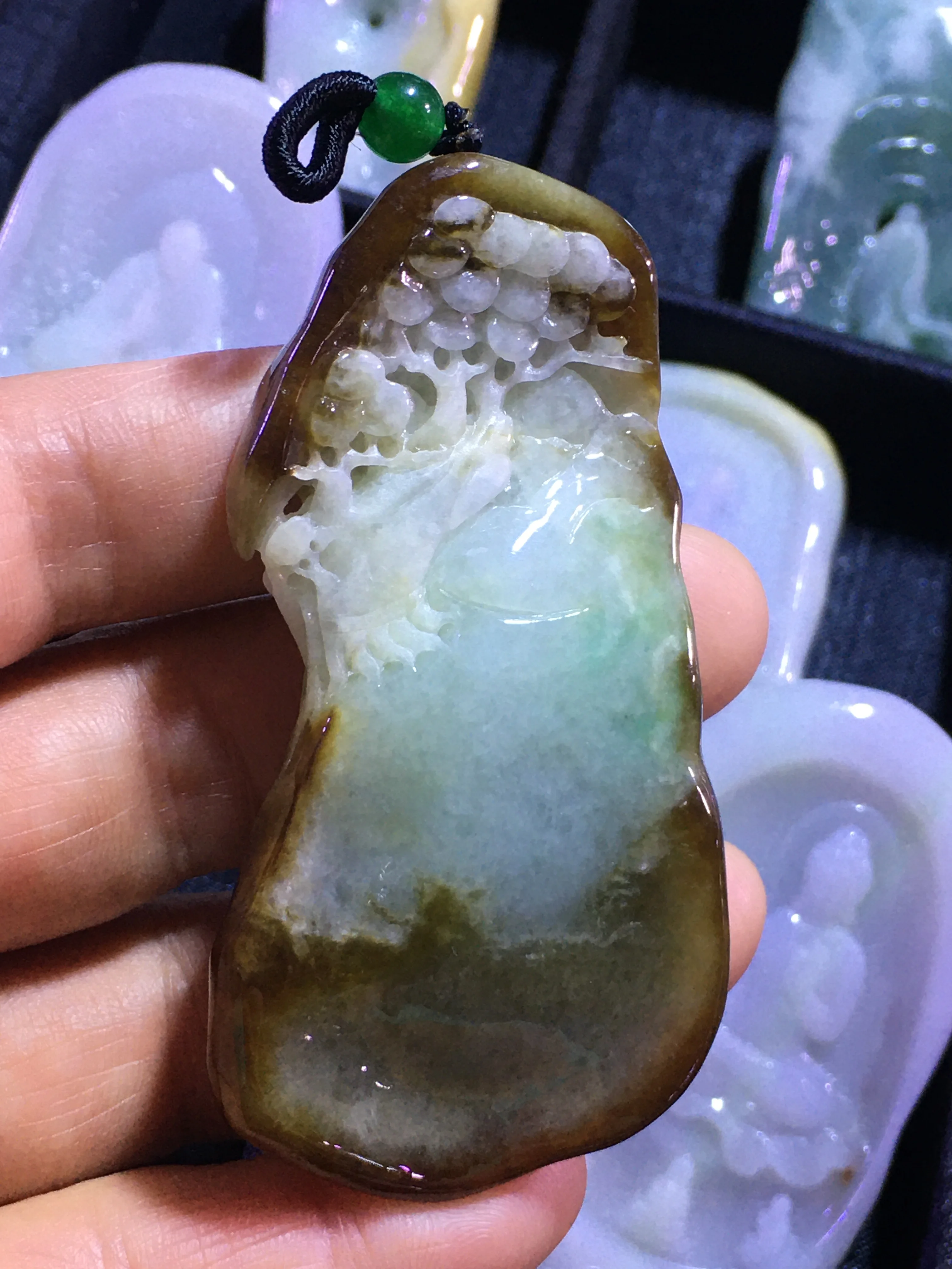 

Real 7A Myanmar jade Hand-Carved Buddha jade guan yin enlightenment green jade pendant necklace pendants jewelry jade necklaces