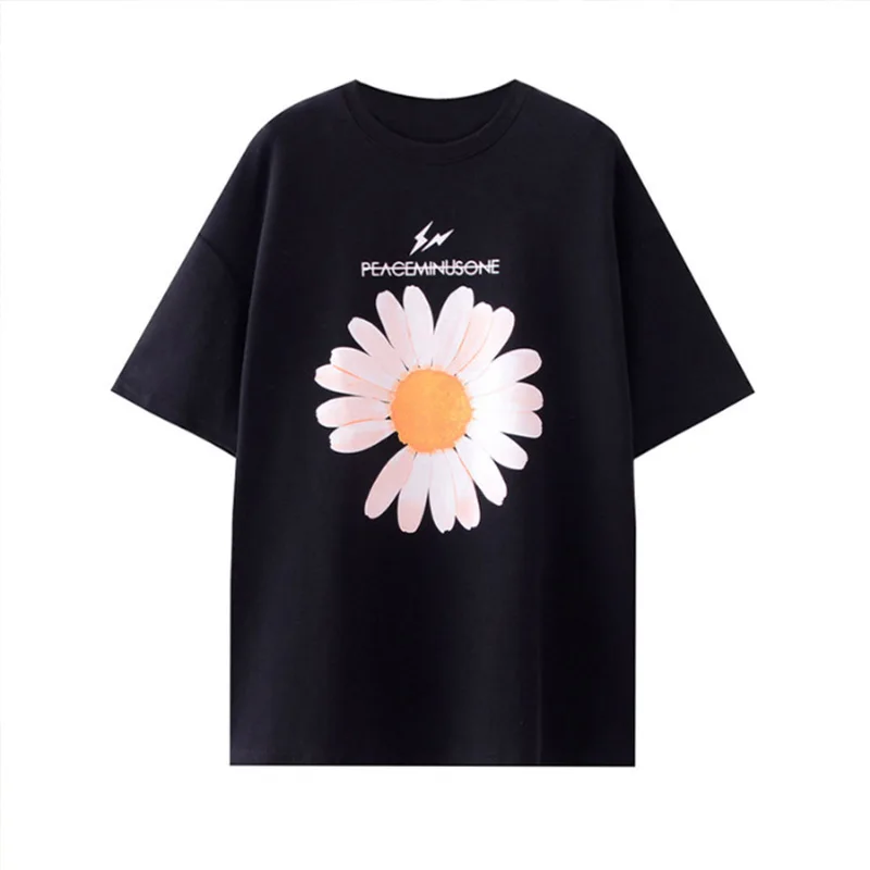 

Women T Shirt Plus Size Daisies Print Women T-Shirt Female Shirts O Neck Short Sleeve Black Casual Tees Summer Loose TShirt