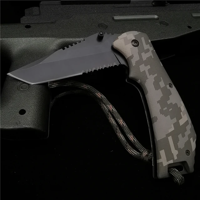 Multifunctional Hunting Tactical Survival Knife
