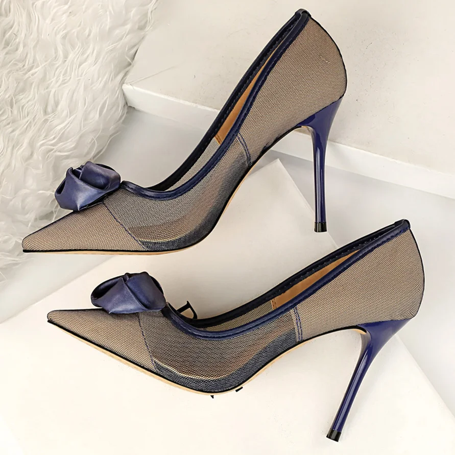 Женские туфли лодочки на шпильке 9 см красные с сетчатым кружевом синие для