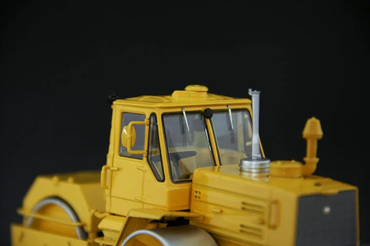 Специальное предложение редкий 1:43 русский ролик T-150 802 трактор Сплав Инженерная модель автомобиля коллекция