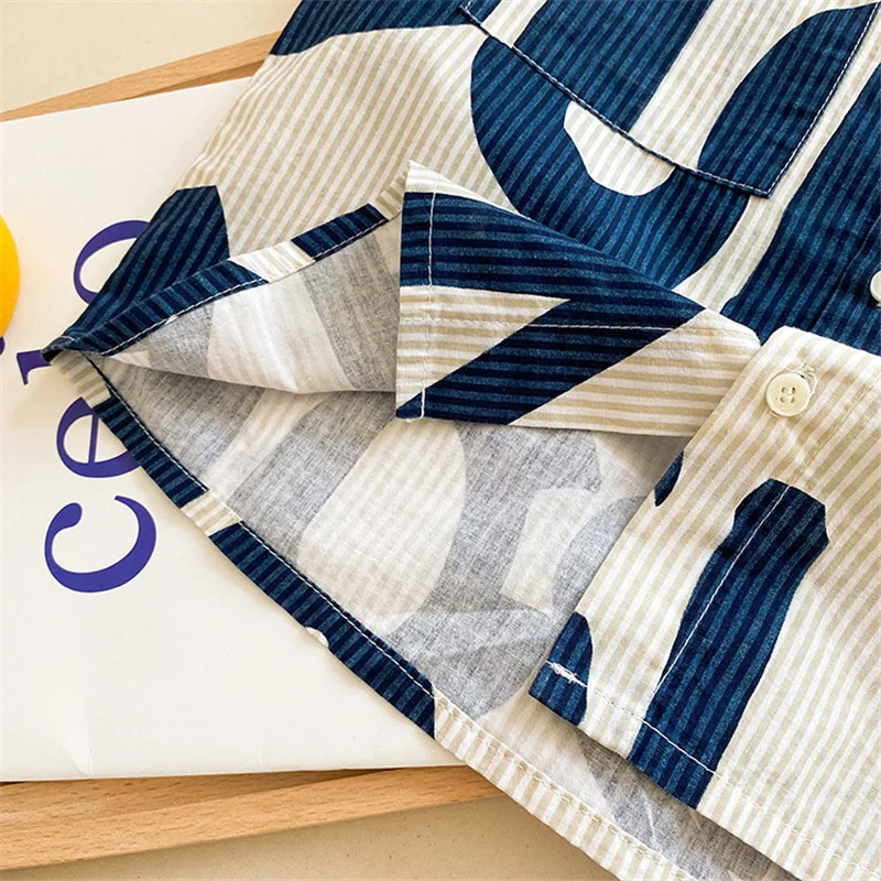 

2021 Summer New Boys Striped Letter Shirts Fashion Cotton Loose Short Sleeve Shirts Kids Turn-down Collar Tops