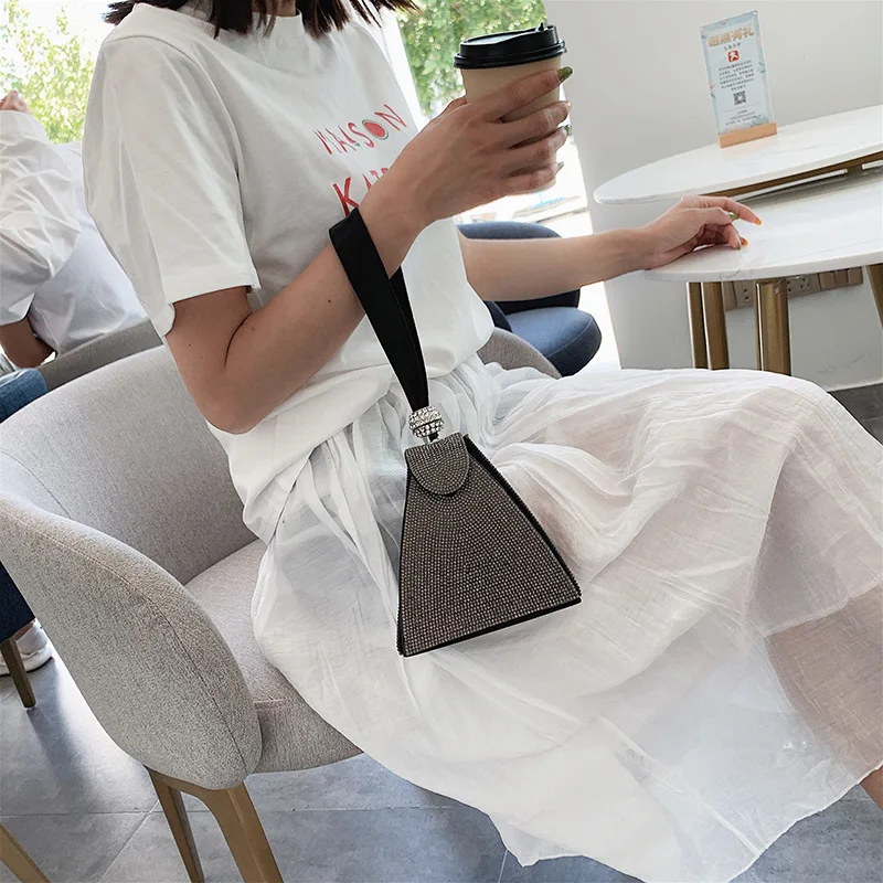 Летняя тригонометрическая Сумочка с геометрическим узором 2019 летняя свежая вода