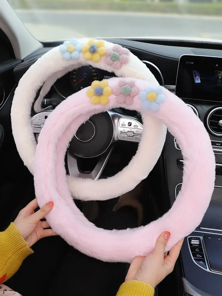 

New WInter Warm Soft Plush Cartoon Flower Creative Cute Handlebar Cover Car Steering Wheel Cover