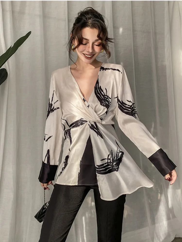 

2020 Fashion Fall Clothes Sexy Deep V Neck Contrast Color Vintage Elegant Long Sleeve Top Slim Collect Waist Blouse Asymmetric