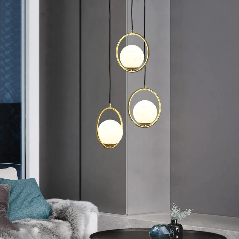 Современный подвесной светильник в виде стеклянного шара дизайнерский Железный