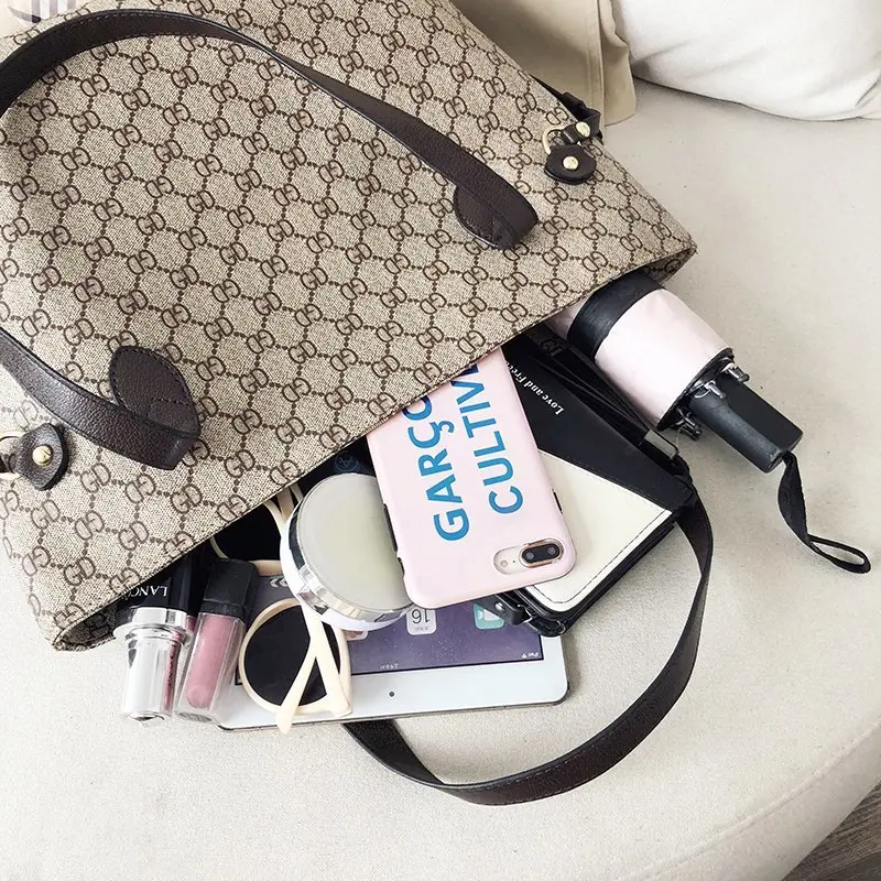 

21 new luxury brand women's shoulder bag classic wild large-capacity handbag designer texture petty bourgeoisie style messenger