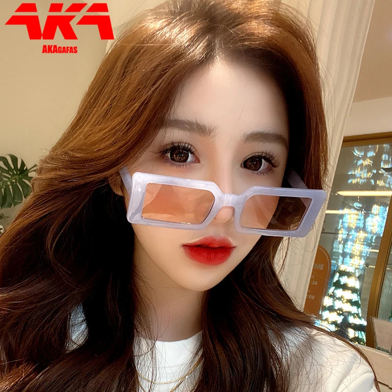 

AKAgafas Square Sunglasses Women Classic Small Rectangle Sunglasses for Women Vintage Gafas De Sol Mujer Retro Shades for Women