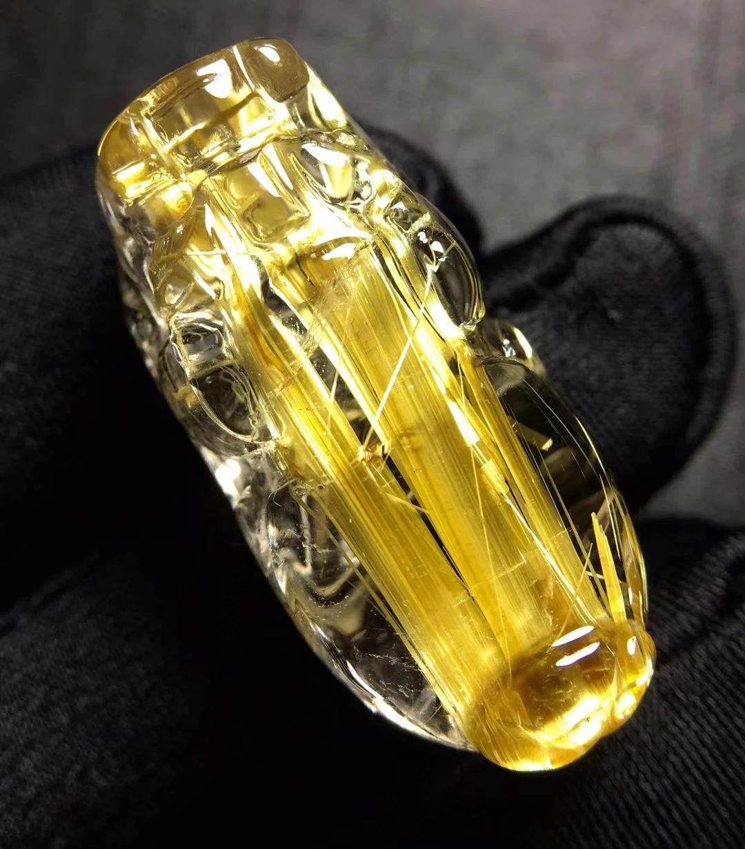 

Natural Gold Rutilated Quartz Pendant Necklace Brazil 30*14.5*11.5mm Pi Xiu Carved Rutilted Women Men Jewelry AAAAAAA