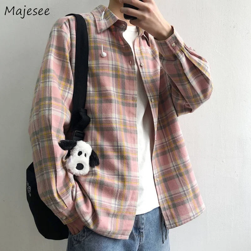 

Ретро рубашки в клетку, мужские Свободные Студенческие унисекс парные Большие размеры, стиль японского, мягкая классическая верхняя одежда...