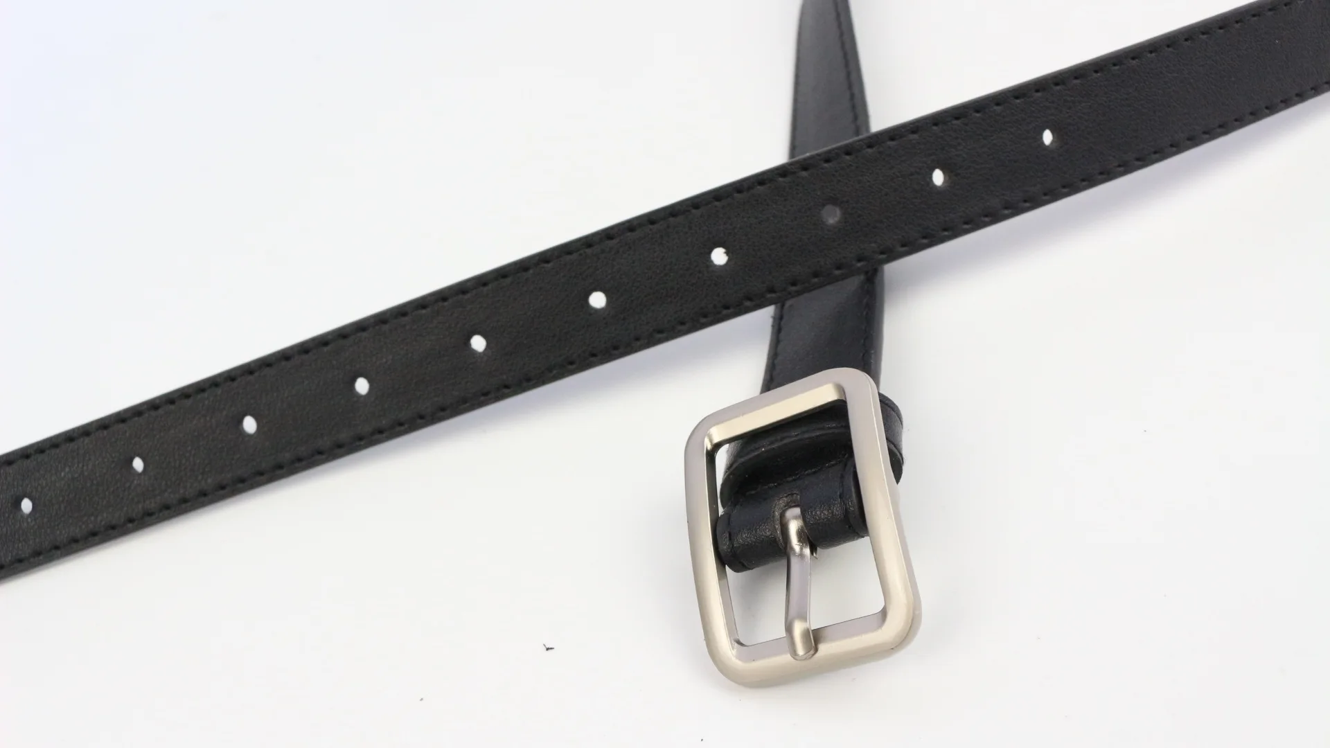 

Retro Unisex PU Leather Metal Pin Buckle Belt Formal Casual Jeans Trouser Belt Waistband Fathers' Day Gift