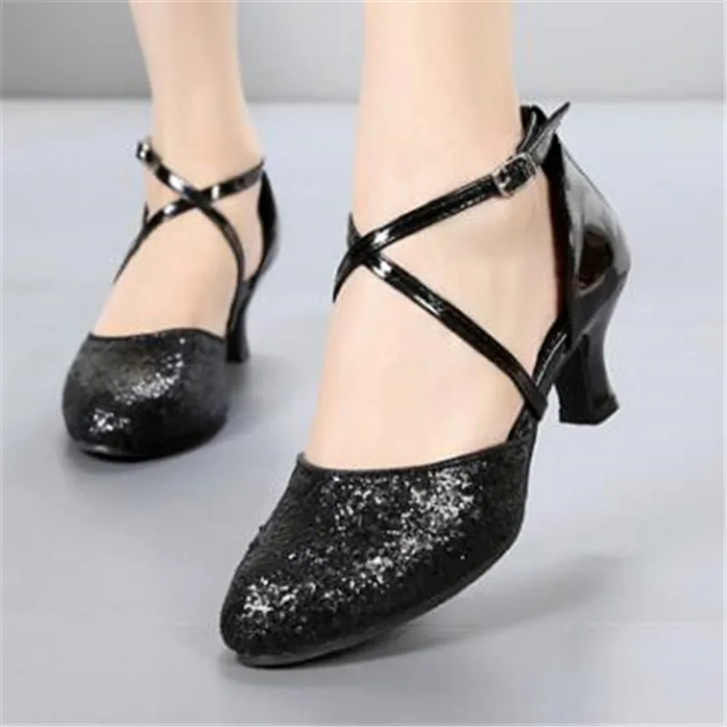 

Women Heels Shoes Ladies Modern Glitter Dancing Performance Shoes Closed Toe Ballroom Party Shoes Tango Salsa Dance Heels Shoes