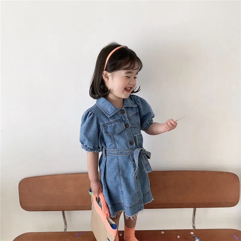 

Детское джинсовое платье с пышными рукавами, с коротким рукавом