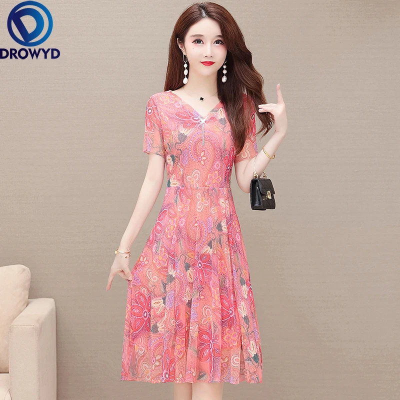 

Women 2021 Summer Fashion Pink Print V-neck Chiffon Dresses Female New Midi Thin Dress Ladies Printed Thin A-line Party Vestidos