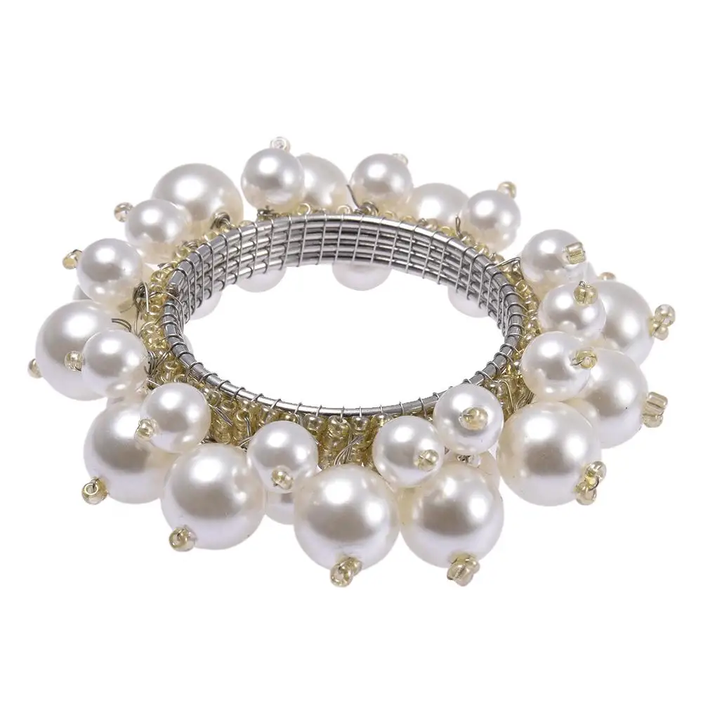 

Kitchen,Dining & Bar