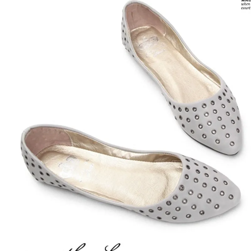 Недорогие женские блестящие туфли балетки больших размеров (4 15) с заклепками и