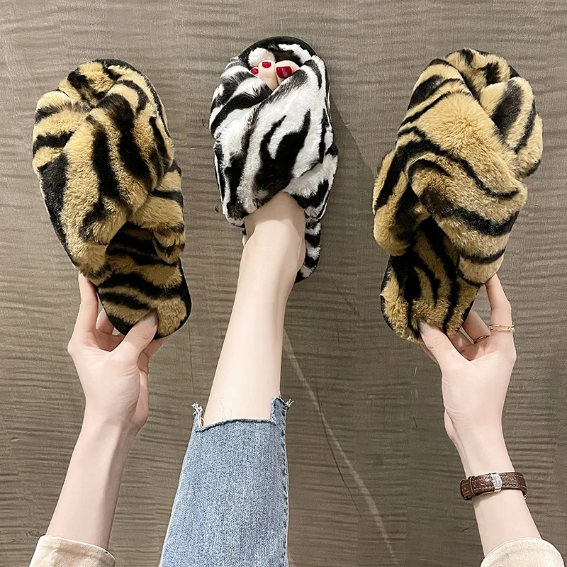 

Winter Faux Fur Leopard Slippers Indoor Slides Woman Flat Floor Sandalias Furry Female Home Shoes Lady Elastic Band Warm