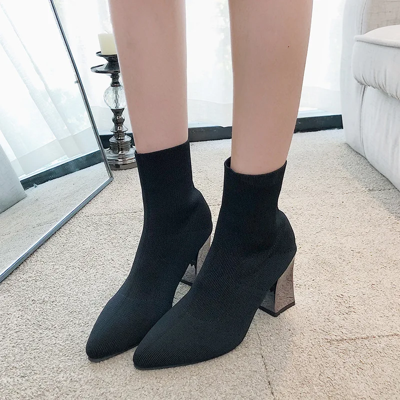 Новые женские ботинки на толстом каблуке с острым носком ботильоны женская