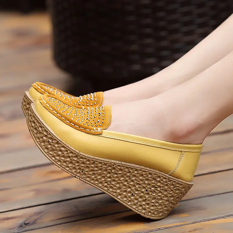 

Women's Shoes