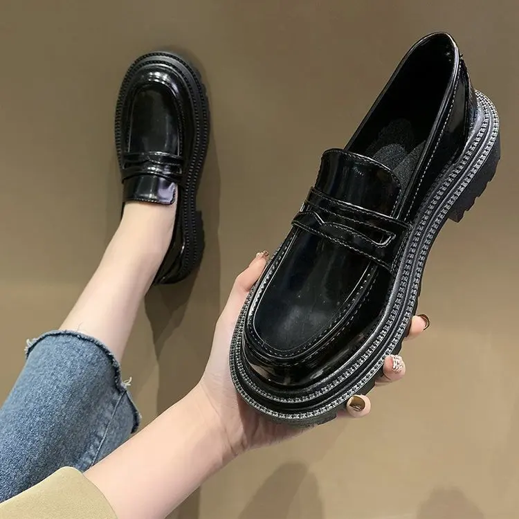 

Women's loafers new casual college style thick bottom retro small leather shoes fashion designer party hot women's shoes