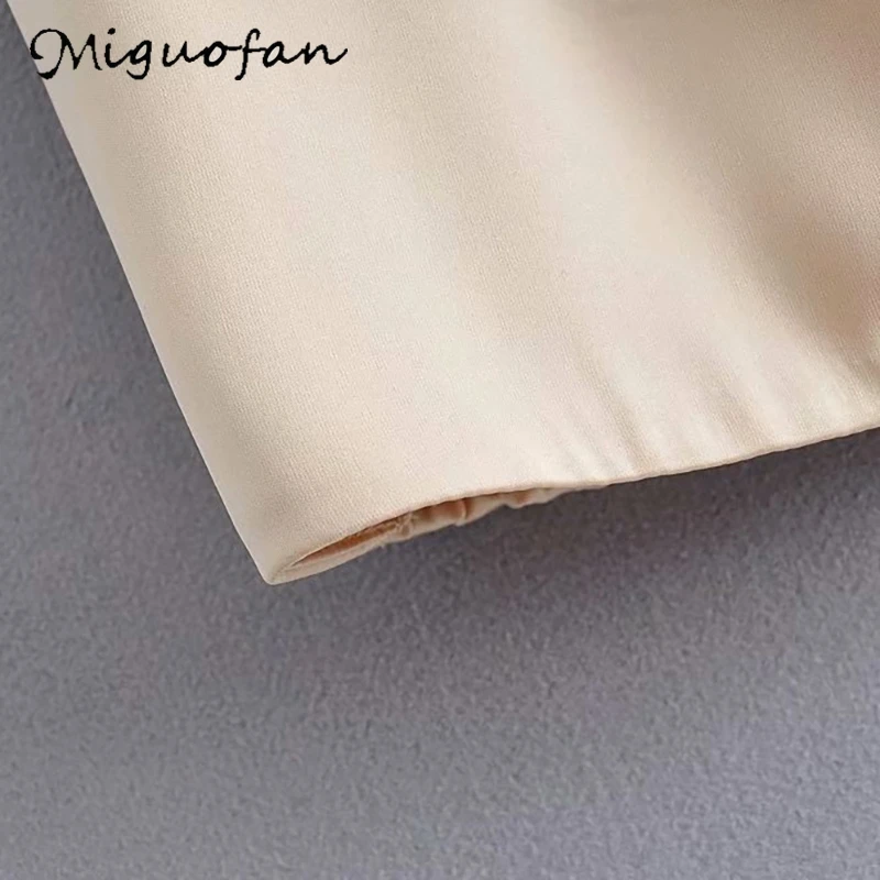 Женская атласная блузка Miguofan однотонная белая с открытыми плечами без бретелек