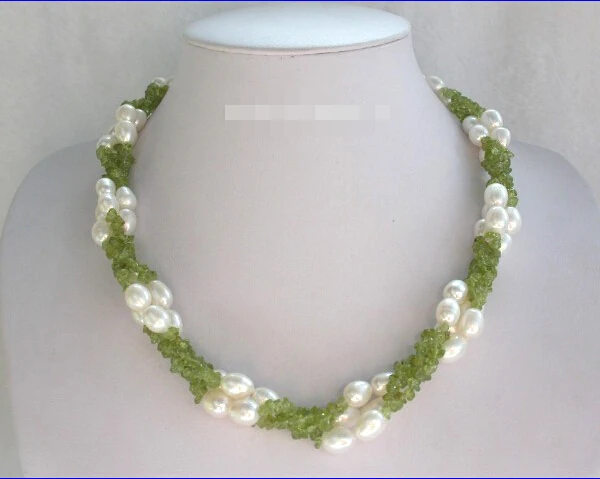 

FREE shipping>>>>stunning 3rows 11mm rice white freshwater pearls green peridot necklace y447 6.07