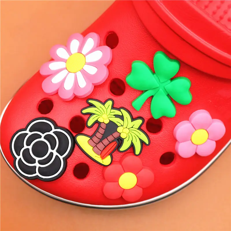 Novel Single Sale Clover Shoe Charms Shoe Flowers Accessories Cute Coconut tree Garden Shoe Decoration for croc jibz Kid's X-mas