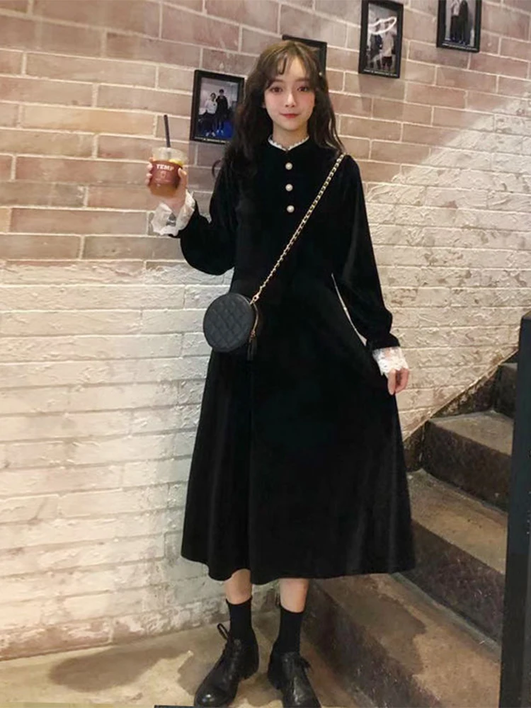 

Women's Spring Autumn Velvet Dress Women's Button Flare Sleeve Lace Patchwork Casual Dress AA3360
