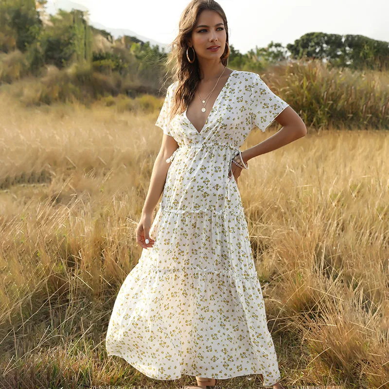 

2021 Women's Ruffled Floral Bohemian Dress Female V-Neck Skirt Split Casual