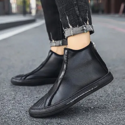 

Personalized Rear Zipper High Top Men's Shoes Autumn And Winter Men's Boots Fashion Trend Tooling Shoes Men's Martin Boots