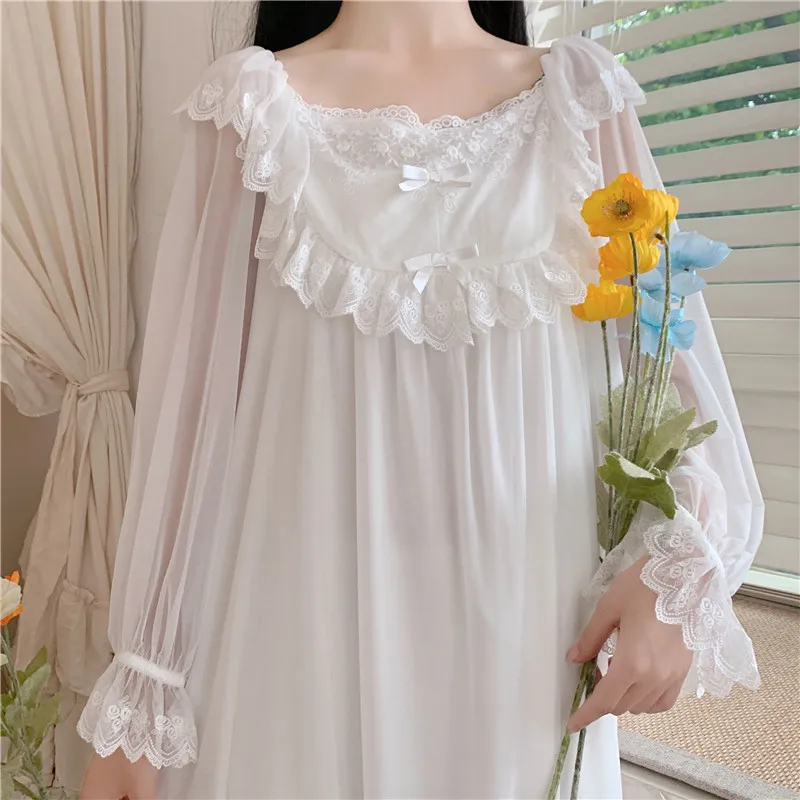 

Lolita Nightie Women Fairy Night Dress White Lace Mesh Long Sleeve Robe Peignoir Princess Sleepwear Vintage Victorian Nightgowns