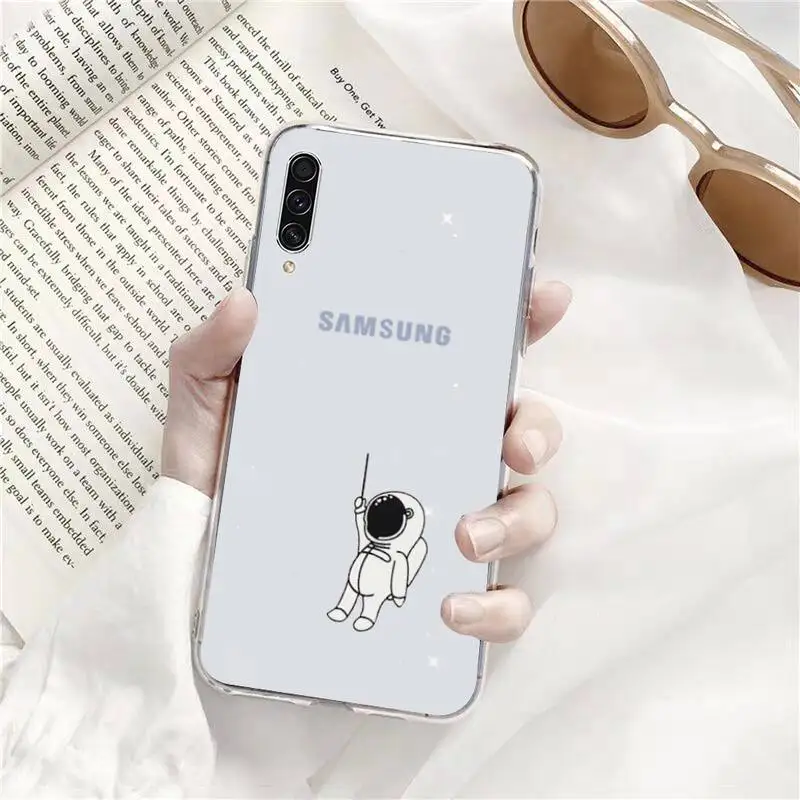 

Cartoon astronaut Phone Case Transparent for Samsung A71 S9 10 20 HUAWEI p30 40 honor 10i 8x xiaomi note 8 Pro 10t 11