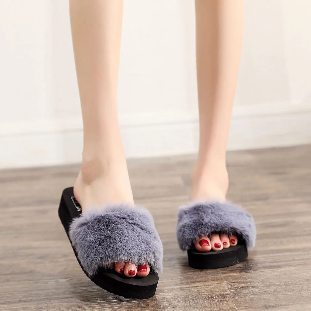 Шлепанцы женские меховые сандалии на танкетке Нескользящие повседневная обувь