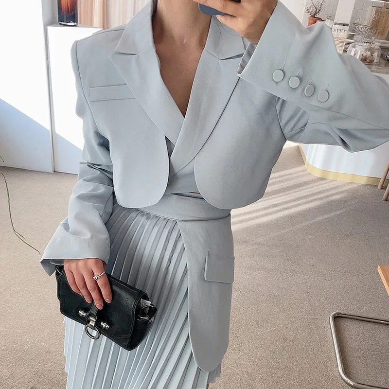 

High Quality Celebrity Light Blue White Two Pieces Set Solid Color Short Strappy Suit Irregular Pleated Skirt