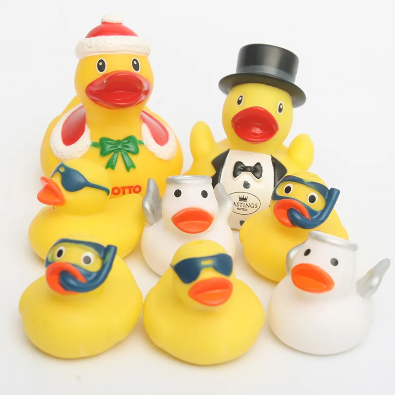Комбинация рождественской утки плавающая сжимающая игрушка для купания в стиле