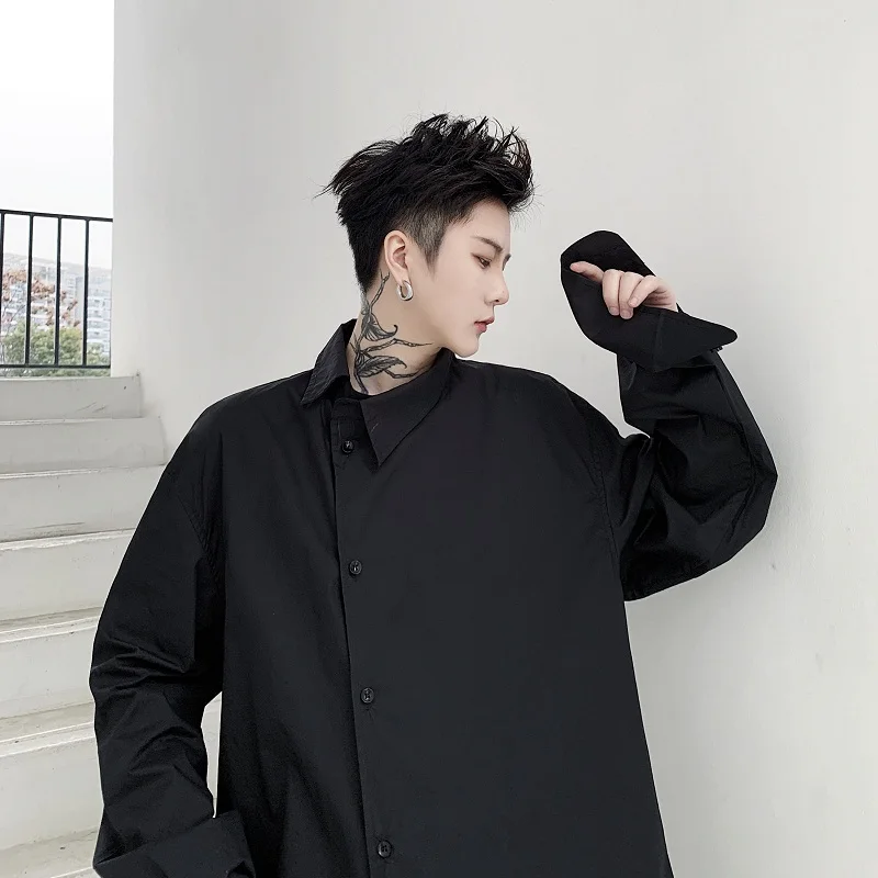 Рубашка мужская свободного покроя винтажная модная сорочка с неровной планкой