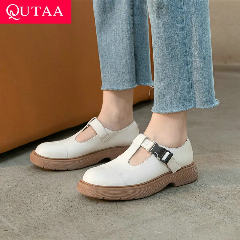 

QUTAA 2022 Spring Autumn String Bead Flat Heels Cow Patent Leather Women Shoes Mary Janes Female Flats Shoes Size 34-40