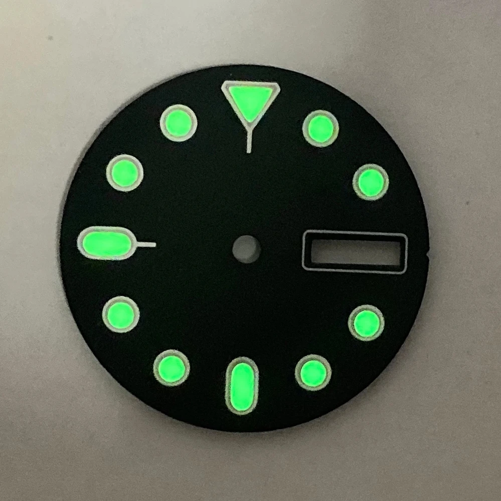 

C3 Luminous 28.5mm Modified Single/Dual Calendar Dial Suitable for NH35/NH36A Movement