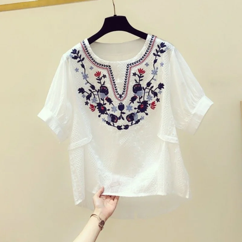 Летние женские топы и блузки рубашки белая Свободная блузка с цветочной вышивкой