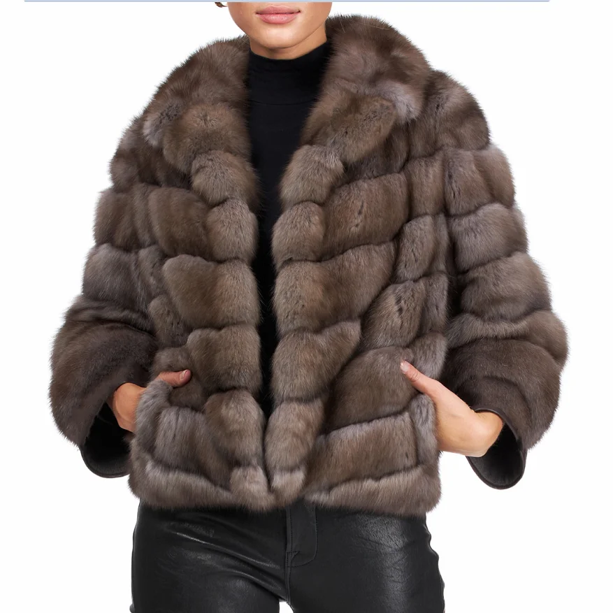 Winter lady's real fox fur, black mink fur, purple mink fur coat, warm and fashionable in winter, European style street style