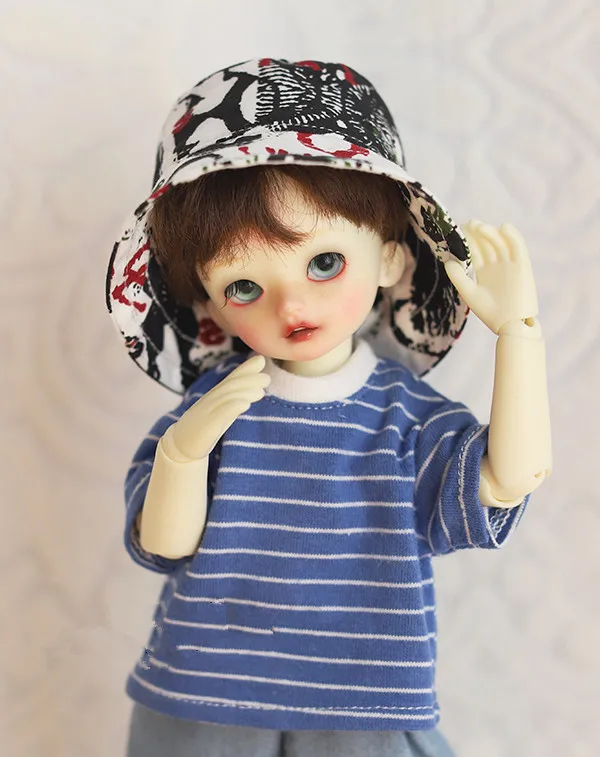 

6 point 4 point BJD.Sd.MSD. Yosd Baby Dress with Mini accessory props Cartoon Print Graffiti Fisherman Cap